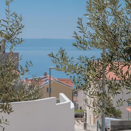 Long Apartament Makarska